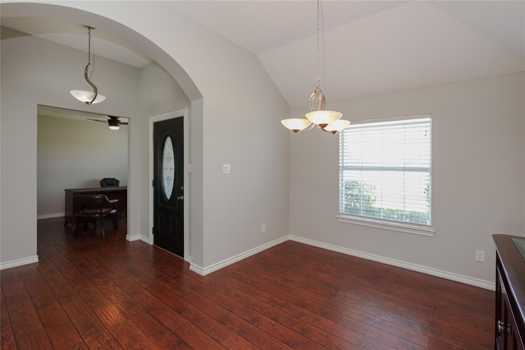 1908 Assembly Road Property Photo 6