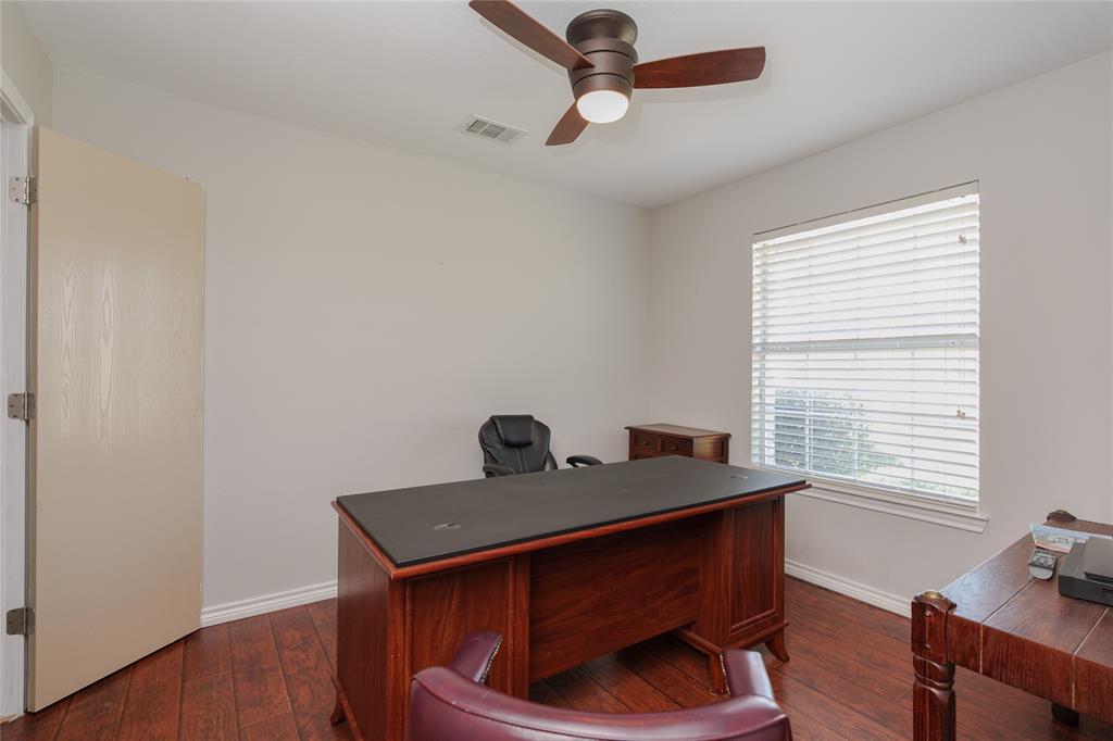 1908 Assembly Road Property Photo 7