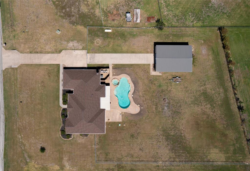 1908 Assembly Road Property Photo 39