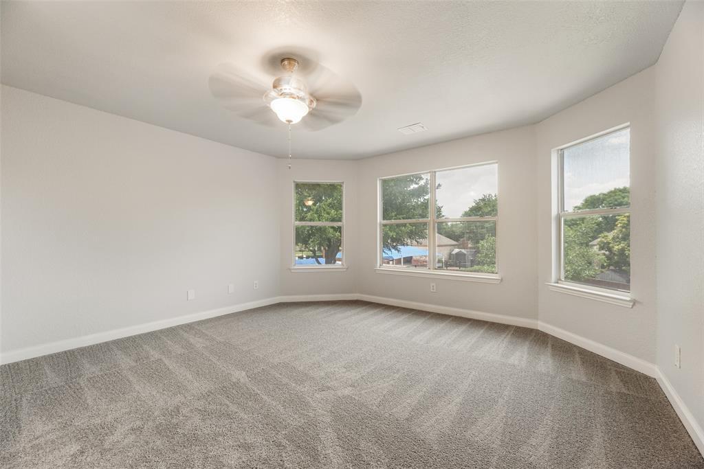3516 Thorp Springs Drive Property Photo 20