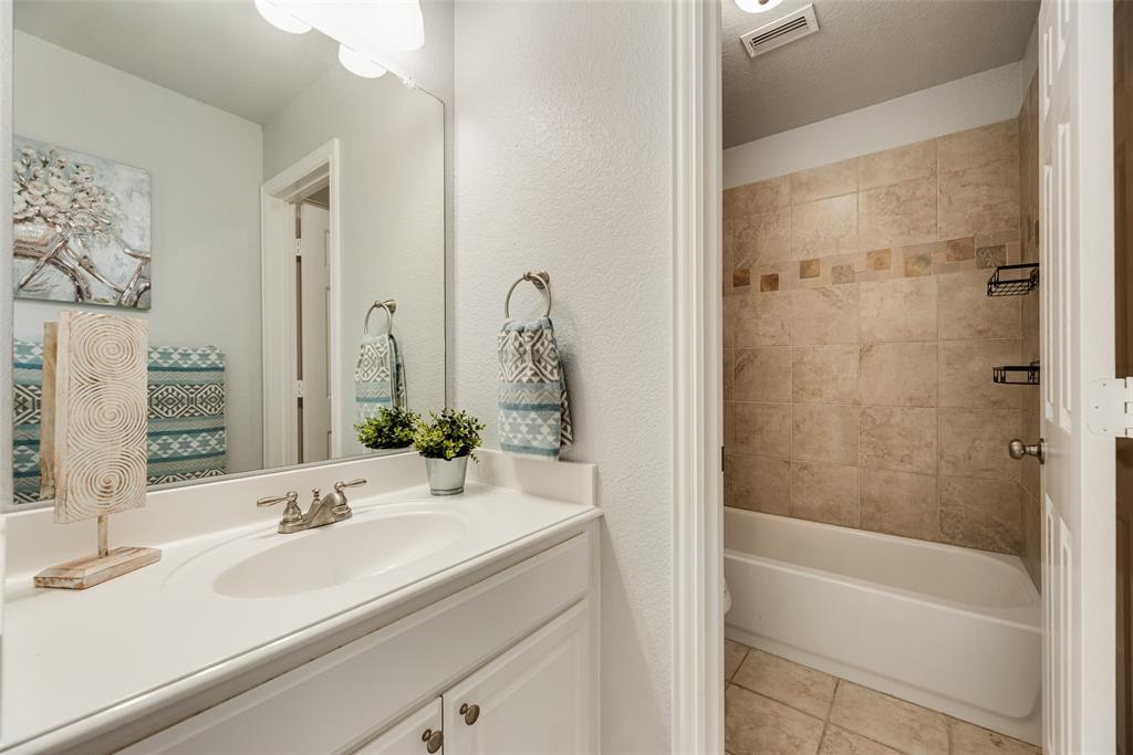 3516 Thorp Springs Drive Property Photo 22
