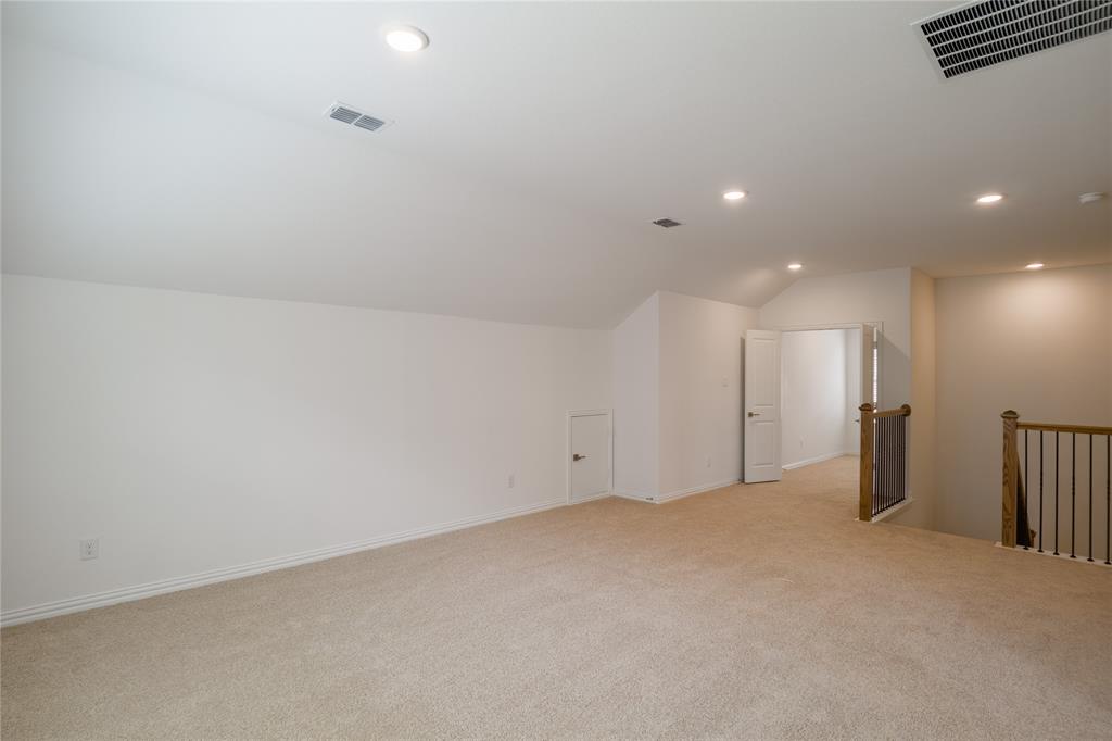 1709 Blackbird Lane Property Photo 18