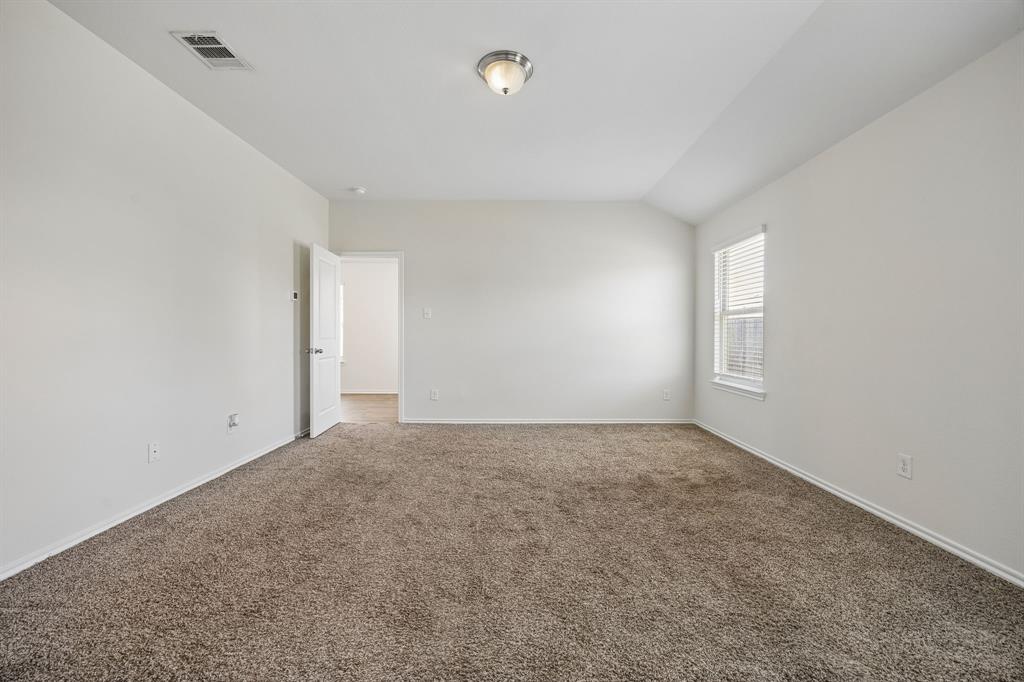 313 Samuel Street Property Photo 15