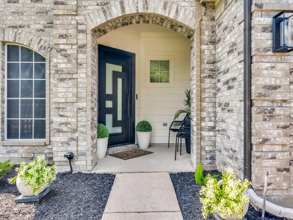 3251 Yeltes Property Photo 1