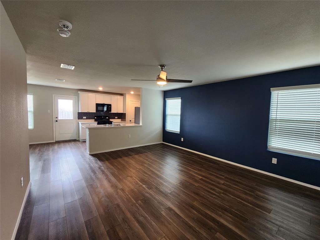 14428 Cloudview Way Property Photo 11