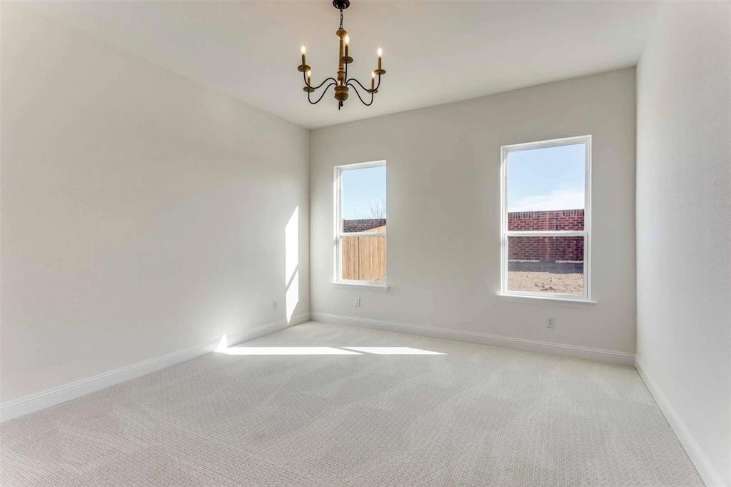 238 Observation Drive Property Photo 14