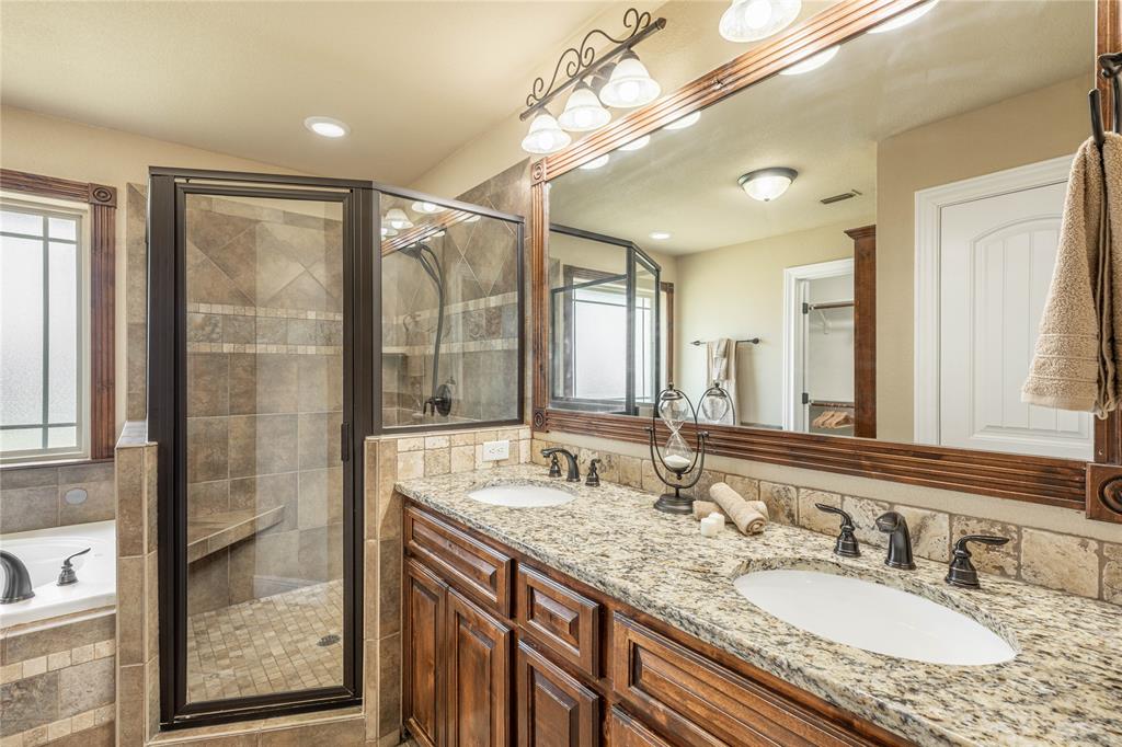 1326 Briar Cliff Path Property Photo 8