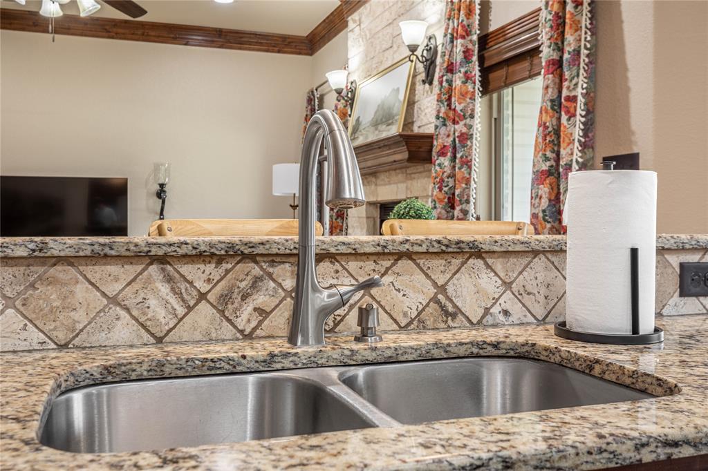 1326 Briar Cliff Path Property Photo 18