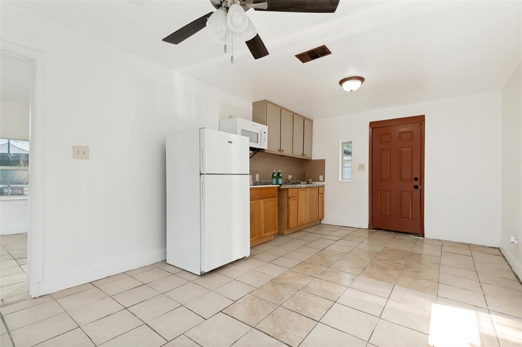 403 N Britain Road 407b Property Photo 4