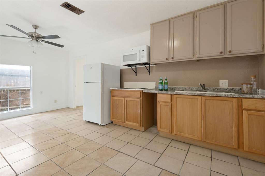 403 N Britain Road 407b Property Photo 5