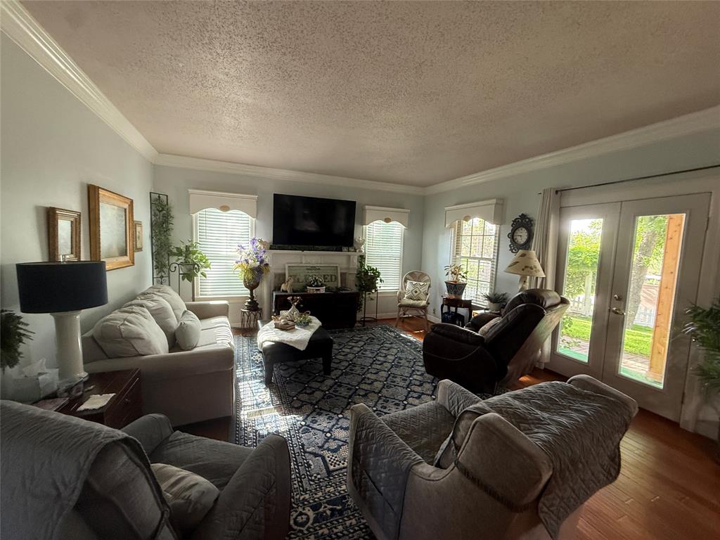 700 W Wrights Avenue Property Photo 20