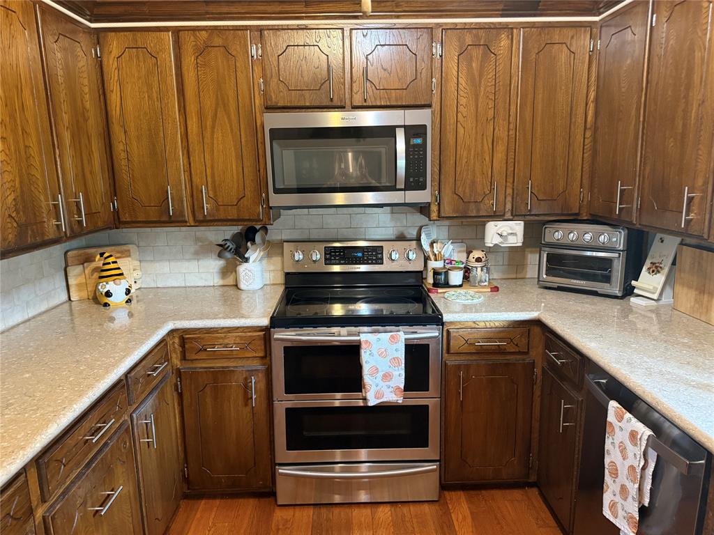 700 W Wrights Avenue Property Photo 25