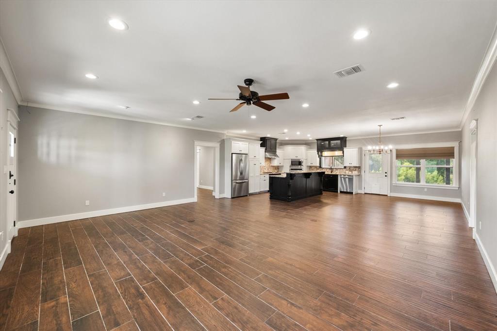 5568 S Fm 779 Property Photo 9