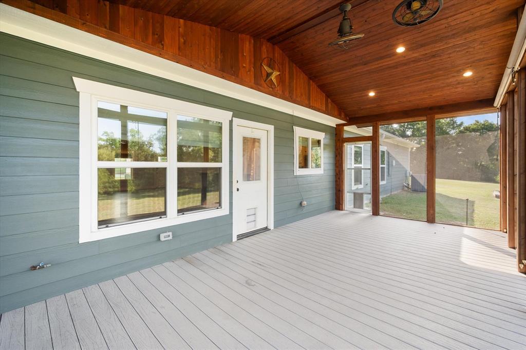 5568 S Fm 779 Property Photo 32