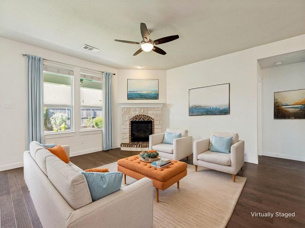 1716 Alton Way Property Photo 10