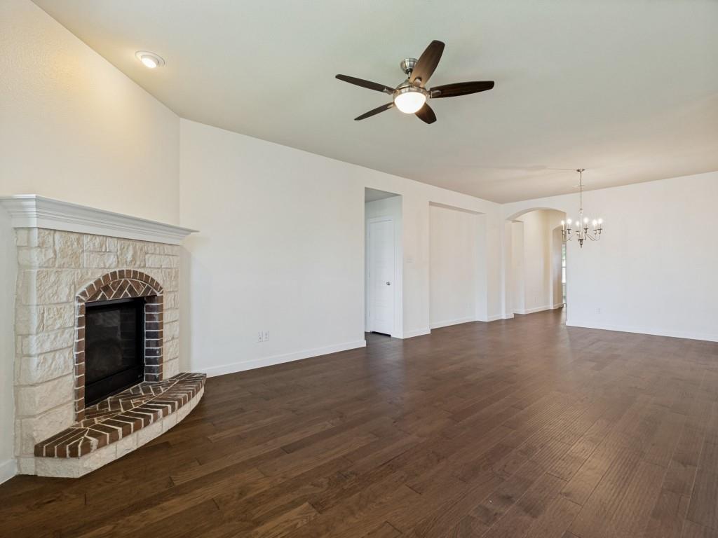 1716 Alton Way Property Photo 11
