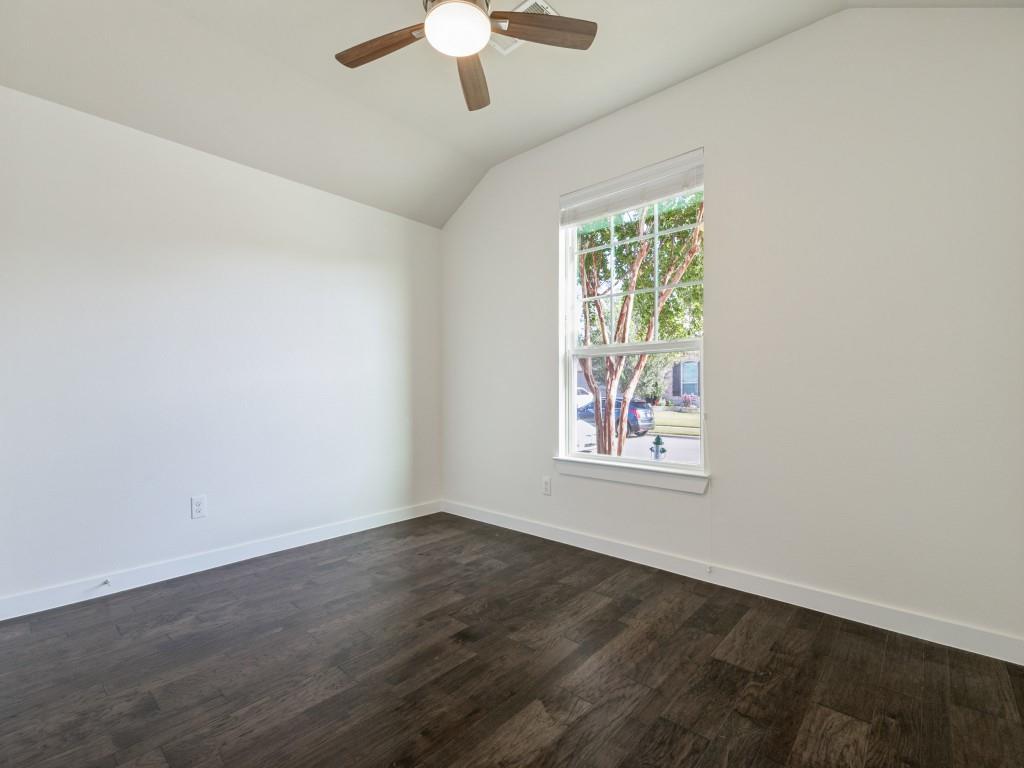 1716 Alton Way Property Photo 19