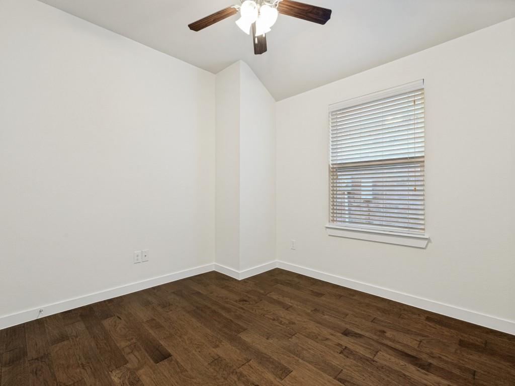 1716 Alton Way Property Photo 22