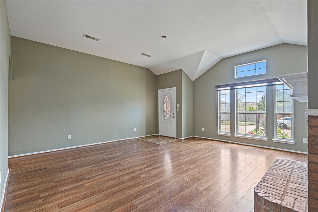 3129 Bahar Drive Property Photo 4