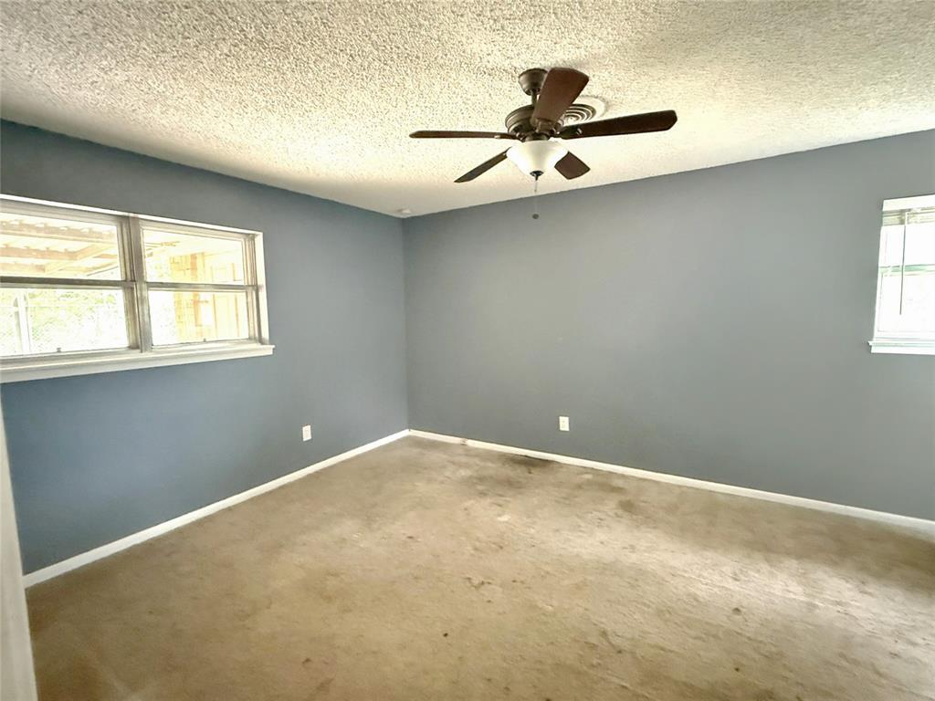 3010 Grand Avenue Property Photo 9