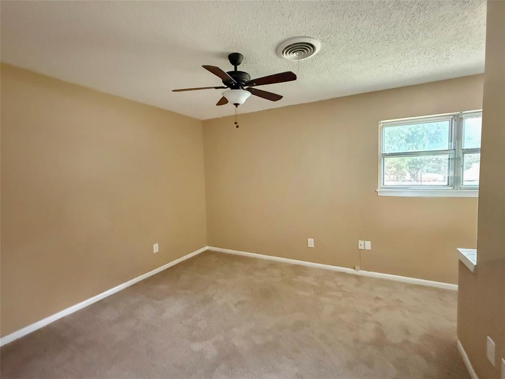 3010 Grand Avenue Property Photo 11