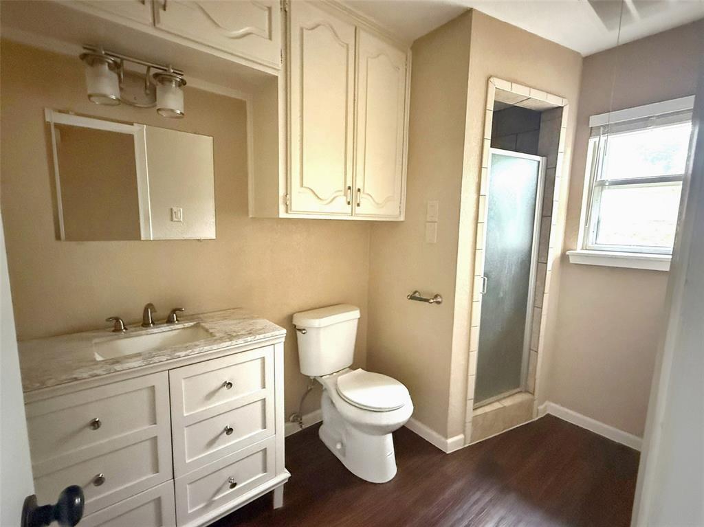 3010 Grand Avenue Property Photo 14