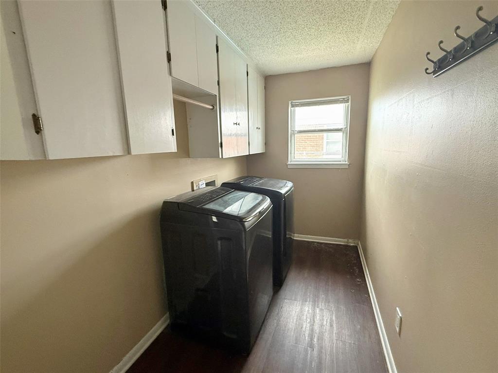 3010 Grand Avenue Property Photo 15