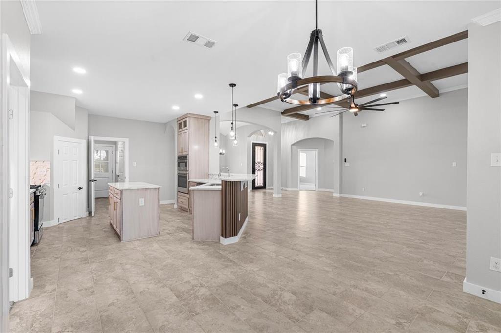 1052 Grison Circle Property Photo 15