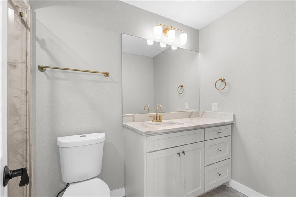 1052 Grison Circle Property Photo 34