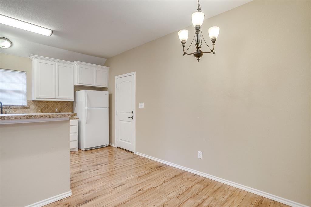 719 Harness Trail Property Photo 6