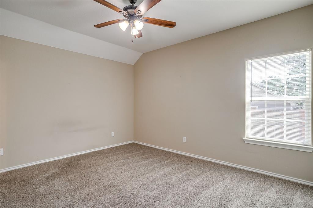719 Harness Trail Property Photo 13