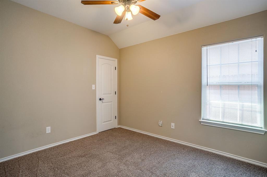 719 Harness Trail Property Photo 15