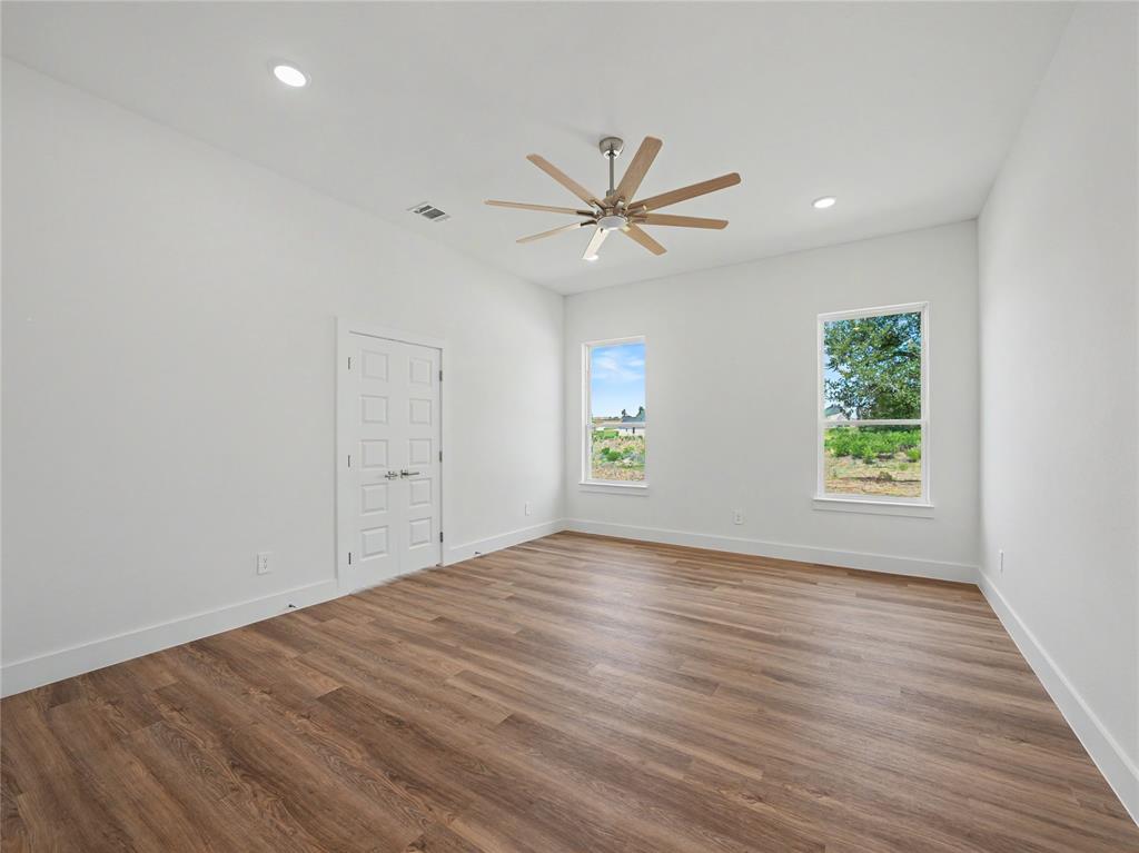 328 Slimp Bluff Avenue Property Photo 14