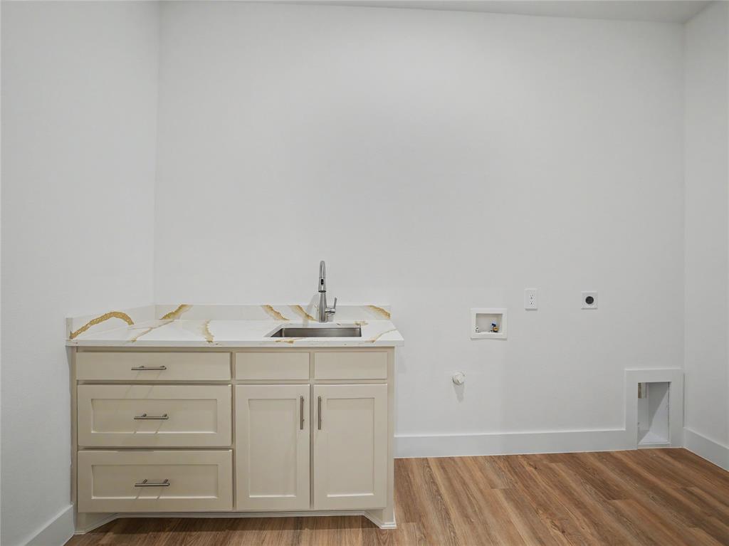 328 Slimp Bluff Avenue Property Photo 28