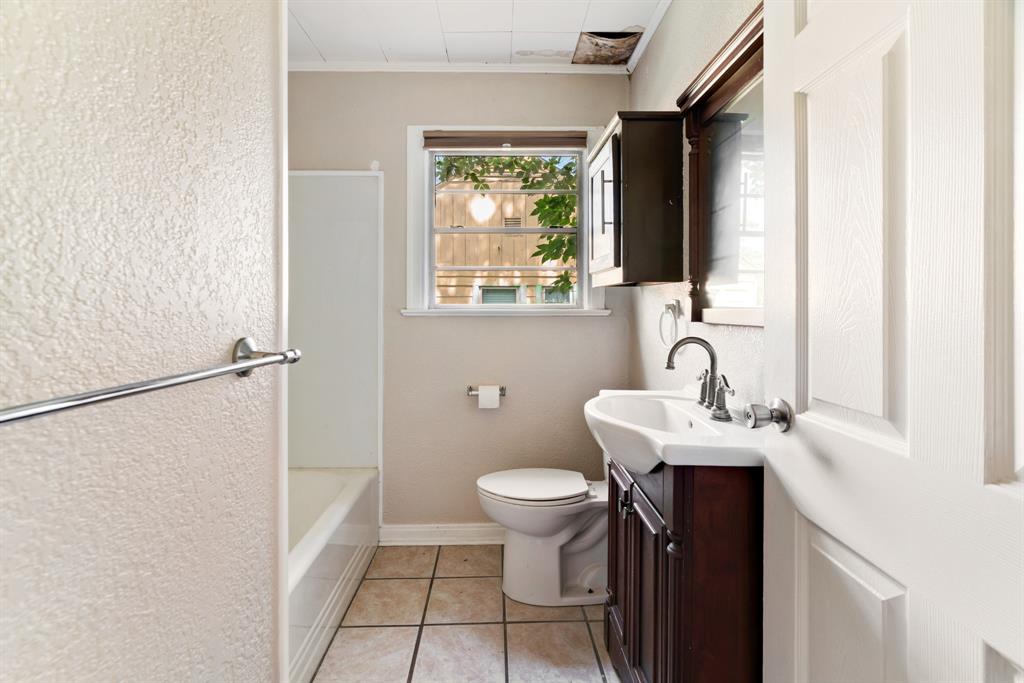 2106 Cleveland Street Property Photo 10