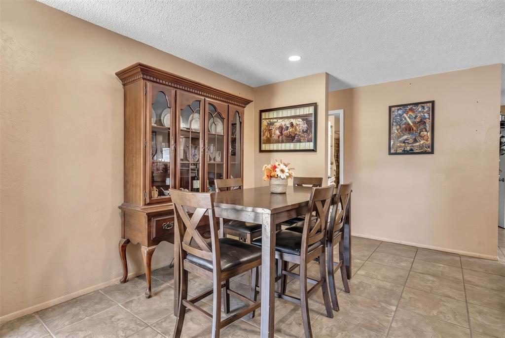 190 Crowfoot Lane Property Photo 11