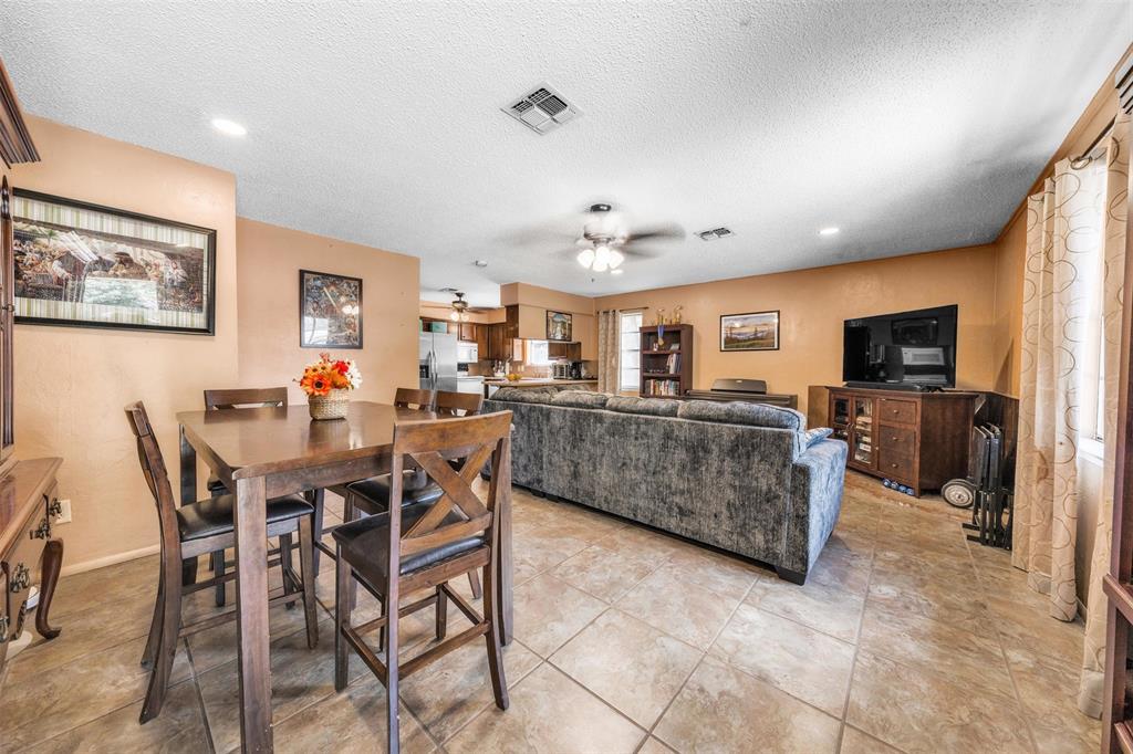 190 Crowfoot Lane Property Photo 12