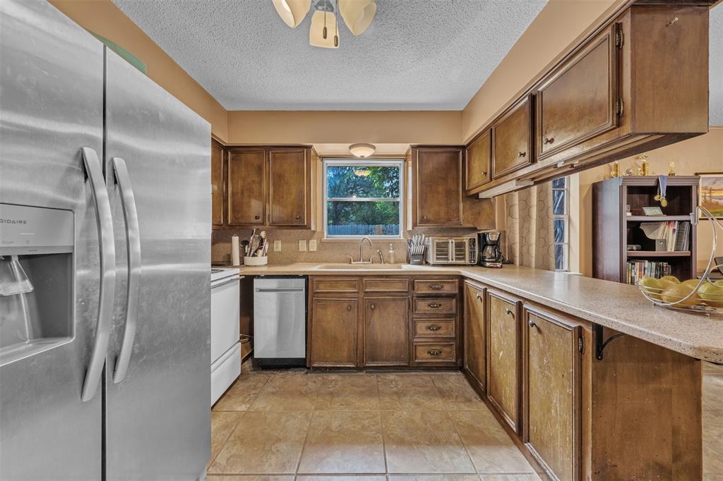 190 Crowfoot Lane Property Photo 15