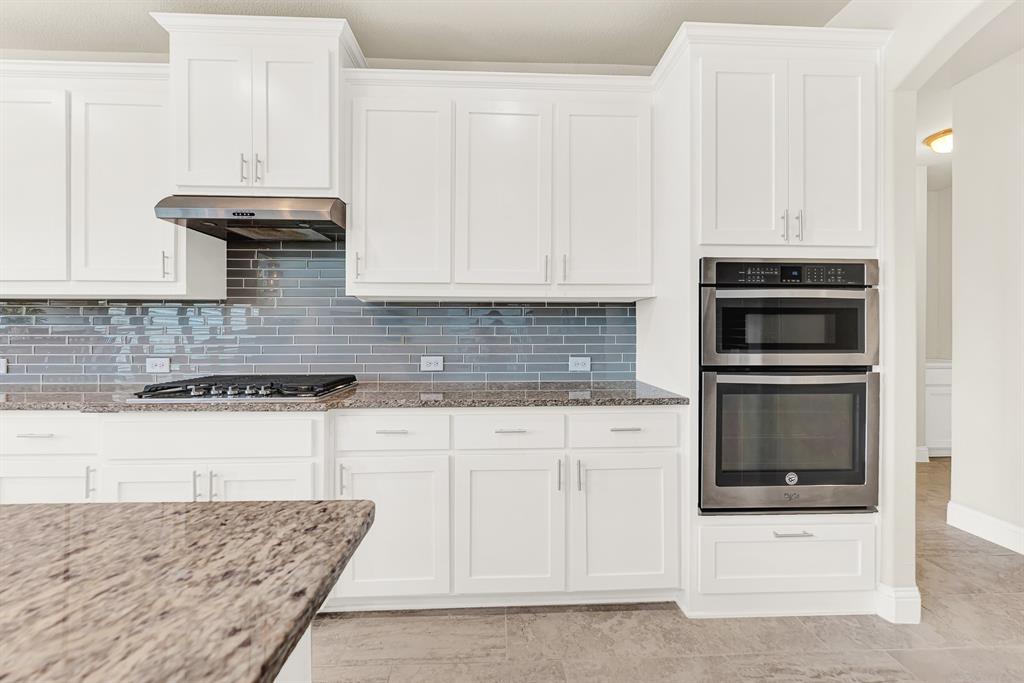 13882 Gibraltar Lane Property Photo 13