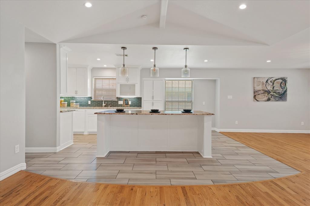 5429 Enderly Place Property Photo 1