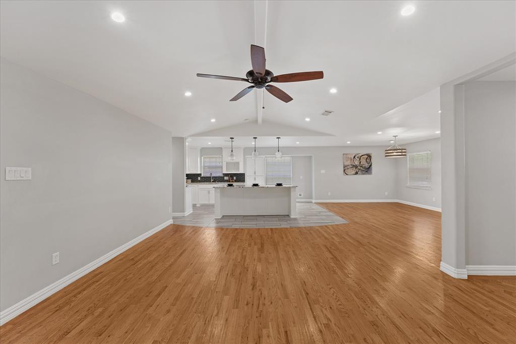 5429 Enderly Place Property Photo 8