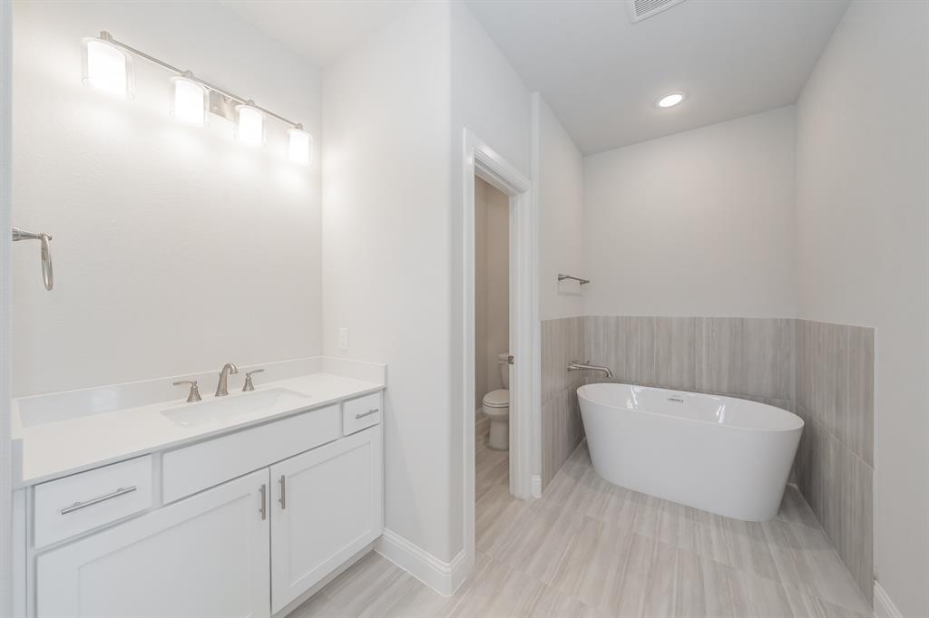 241 Gardenia Drive Property Photo 18