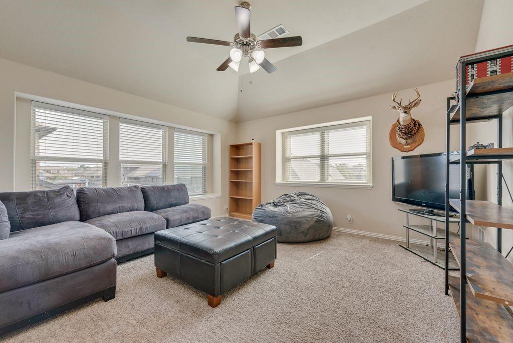 102 Cimmaron Court Property Photo 19