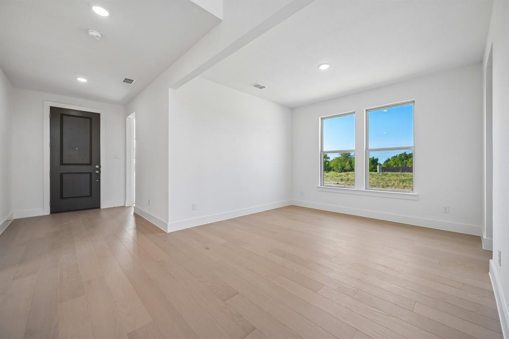 4617 Floral Fields Way Property Photo 13
