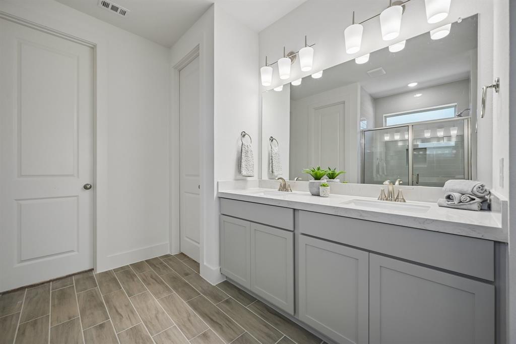 4617 Floral Fields Way Property Photo 21
