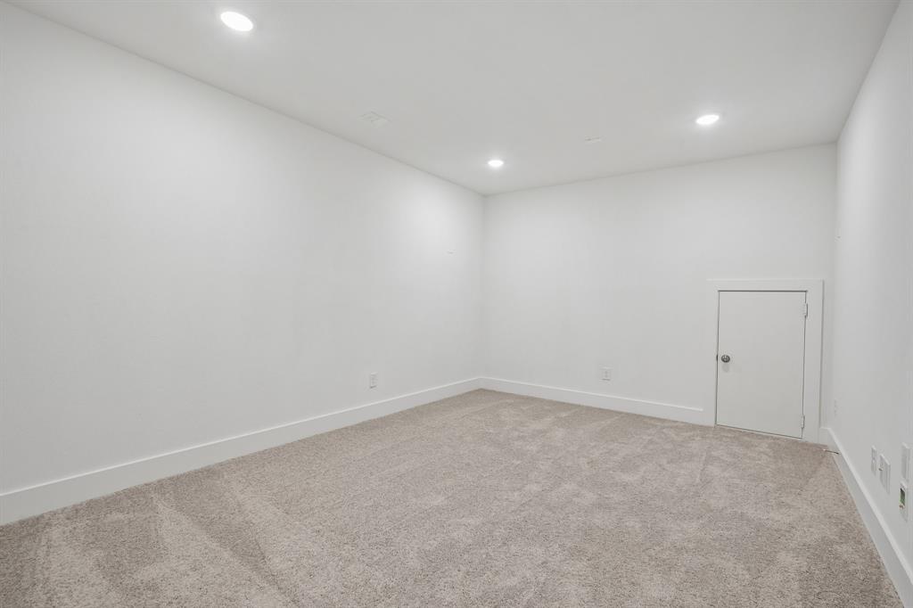 4617 Floral Fields Way Property Photo 26