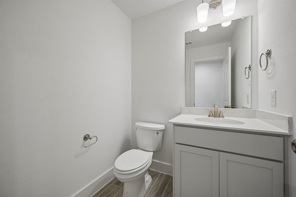 4617 Floral Fields Way Property Photo 28