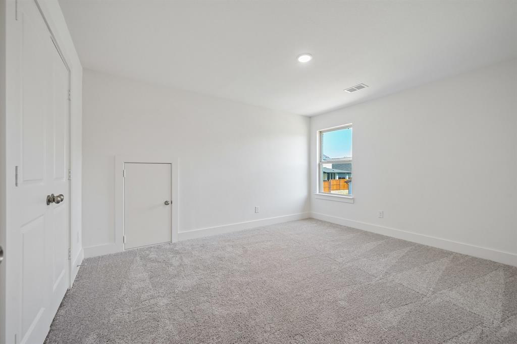 4617 Floral Fields Way Property Photo 31