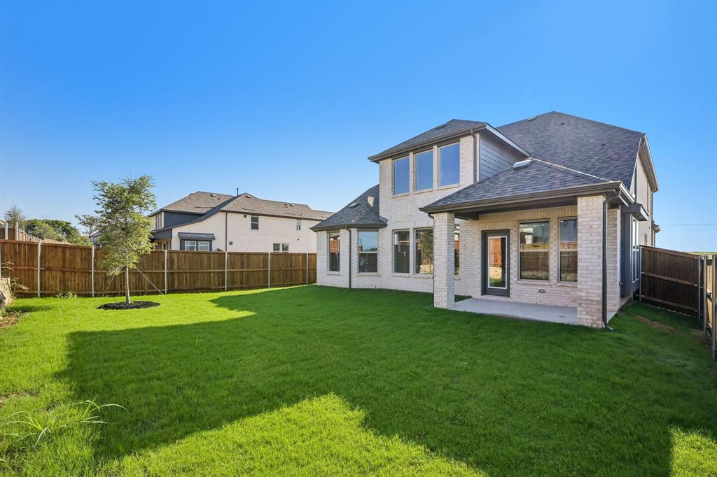 4617 Floral Fields Way Property Photo 32