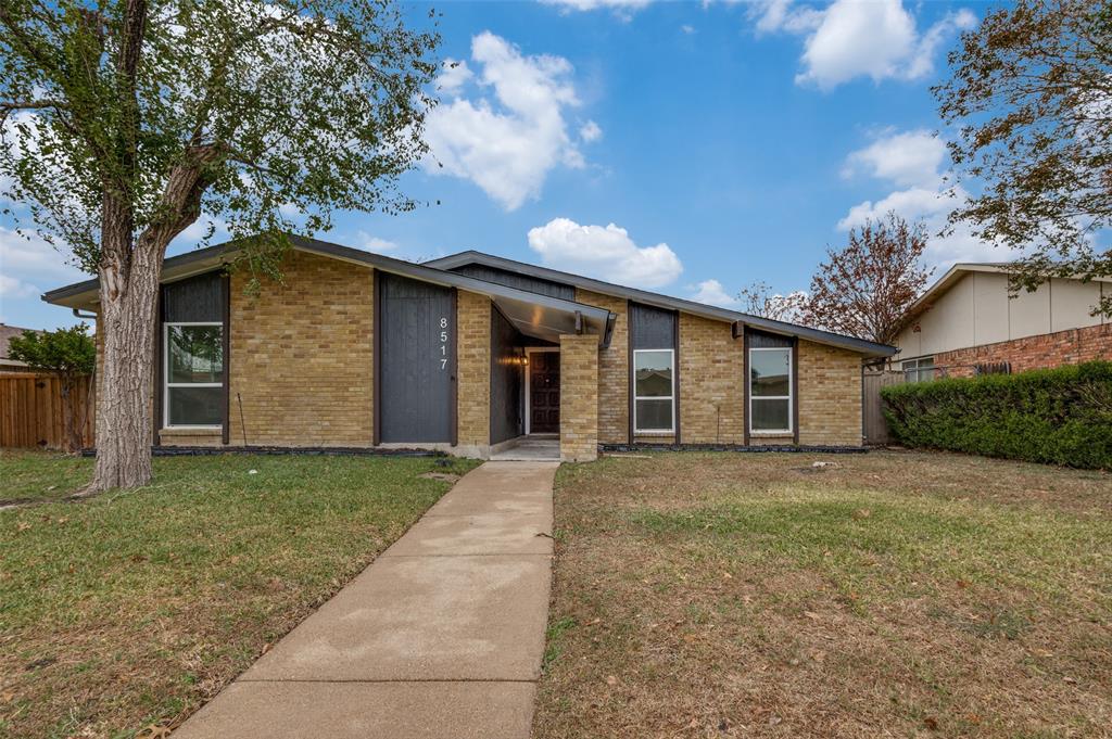 8517 Van Pelt Drive Property Photo 1